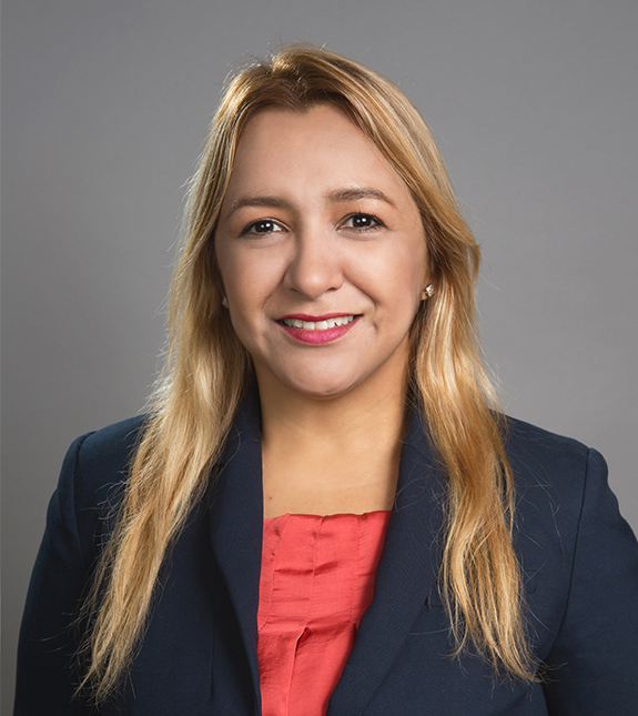 United 4y Pais Office carmen padilla